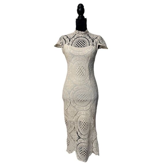 Romeo & Juliet Couture Crochet Lace Vintage Flair Dress Size Medium - Picture 4 of 16